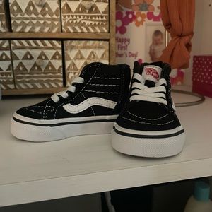 Infant vans 2.5
